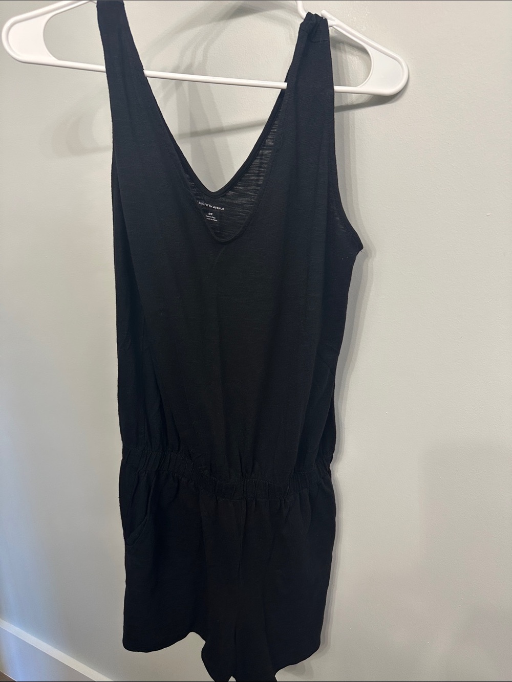 Saks Fifth Avenue Black V-Neck Sleeveless Mini Romper